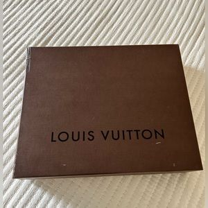 LV large box